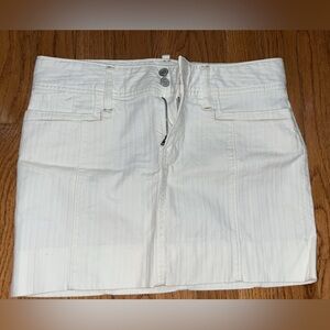 Gap white skirt